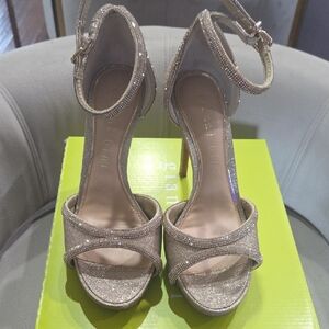 Gianni Bini Glittery Gold Heels
